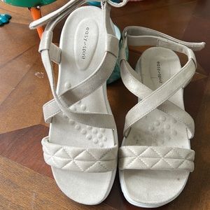 Easy Spirit size 91/2 wide